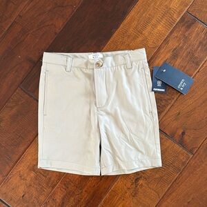 NWT Boys Performance Shorts, Size 6